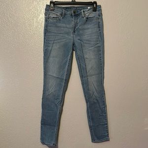 Light wash Calvin Klein jeggings